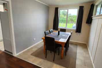 17 Cumming Street, Okato