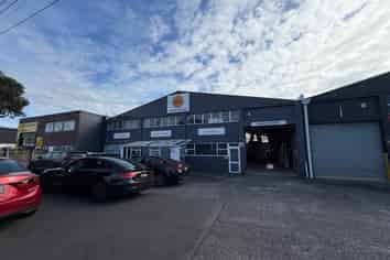 Prime New Lynn Industrial 