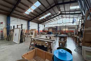 Prime New Lynn Industrial 