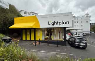 High Profile Showroom – Warehouse – Office