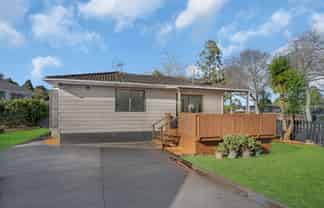 6 Redcrest Avenue, Red Hill