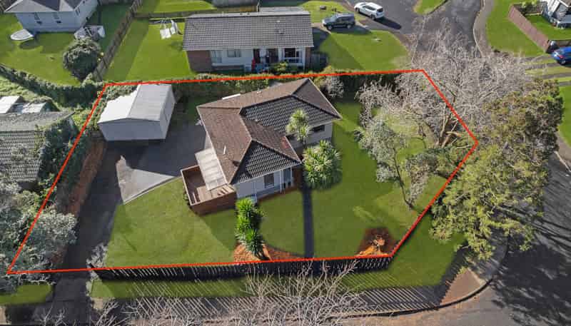 6 Redcrest Avenue, Red Hill