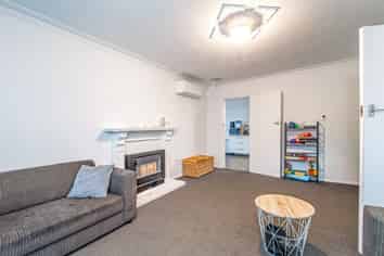 106 Monrad Street, Highbury