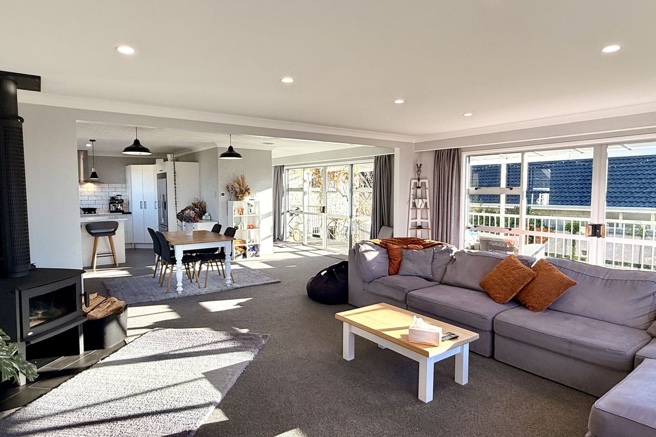 Family living in the heart of Gladstone! - Więcej
