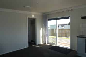 A/13 Ogilvie Road, Gladstone