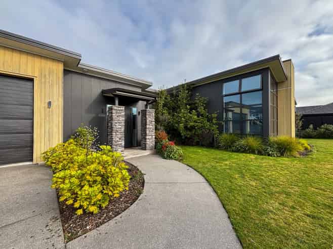 37 Okaia Drive, Kinloch