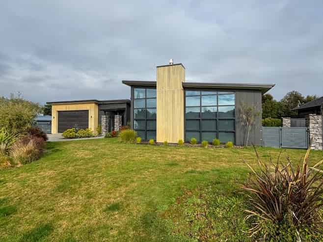 37 Okaia Drive, Kinloch