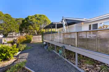 48 Caulton Street, Saint Johns