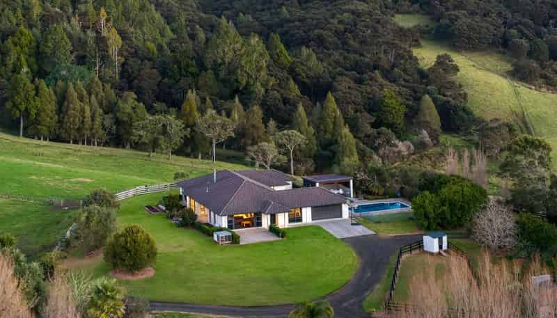 42 Rauhori Road, Makarau