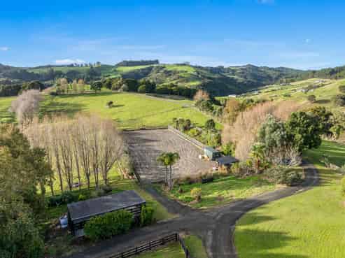 42 Rauhori Road, Makarau
