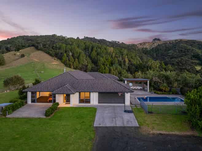 42 Rauhori Road, Makarau