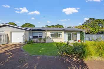 2b/66 Ocean Road, Ohope