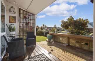 2A Francis Drive, Katikati
