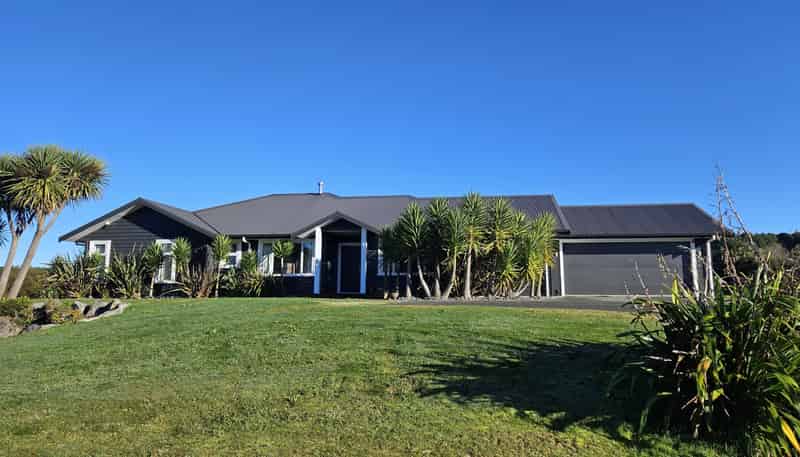 6 Oakdale Drive, Kinloch