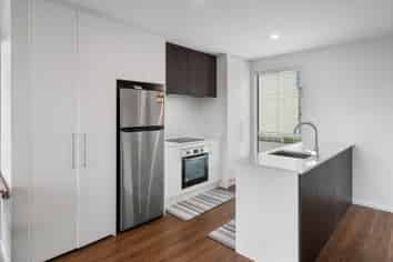 1/14 Leitch Street, Somerfield