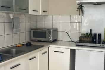 329B Oceanbeach Road (DONWSTAIRS), Mount Maunganui