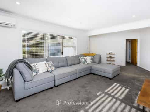 56 Thomas Street, Stokes Valley