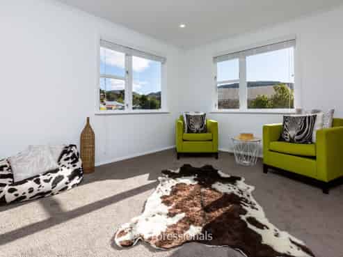 56 Thomas Street, Stokes Valley