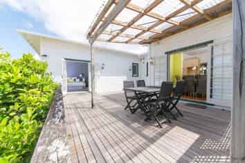 141 Mount Smart Road, Onehunga
