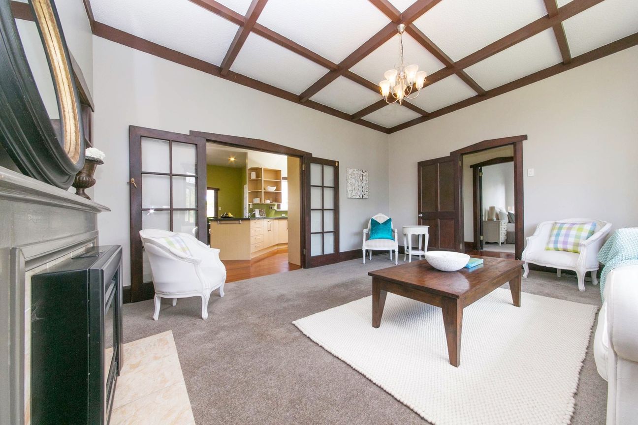 Private, Spacious & Full of Character - A Home That Ticks All the Boxes! - Aanzicht 4