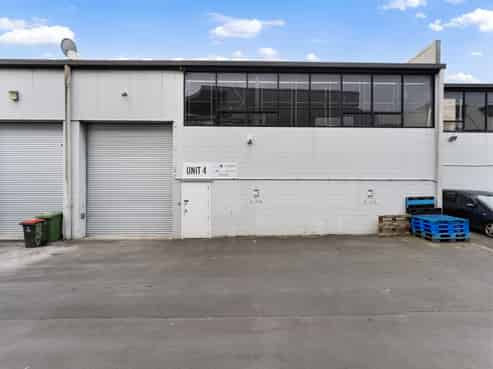 CRL-connected commercial asset