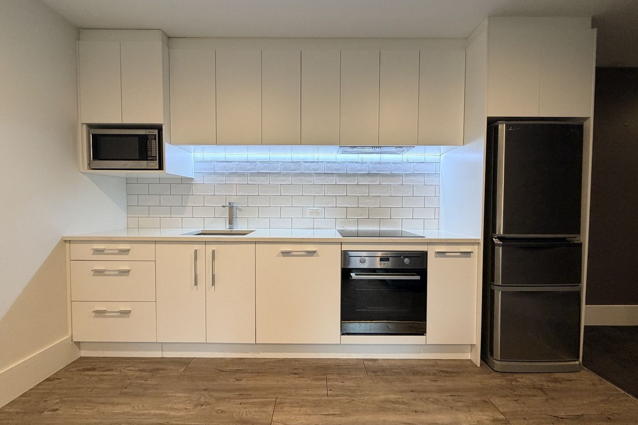 Modern One Bedroom Apartment in Prime Location - Widok 4