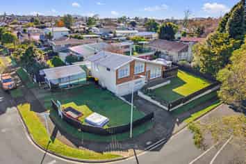 1 Joanna Place, Deanwell