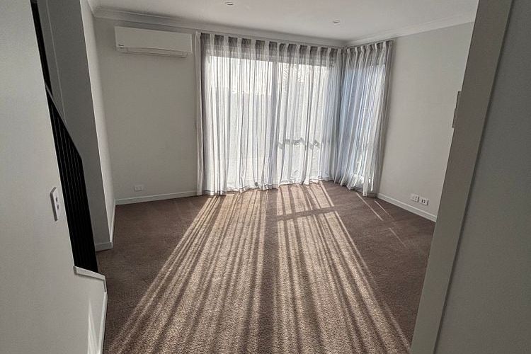 Family Home in Park Green, Karaka - Ansicht 5