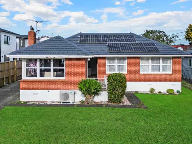 26 Clayton Road, Manurewa