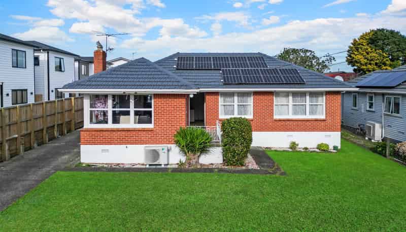 26 Clayton Road, Manurewa