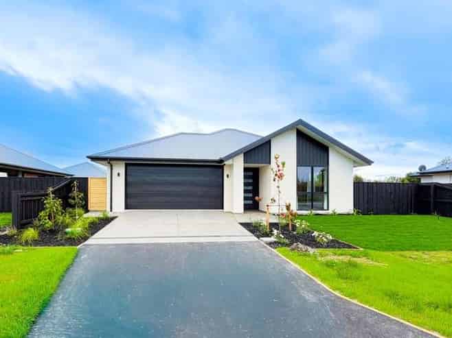 14 Morrison Avenue, Ashburton
