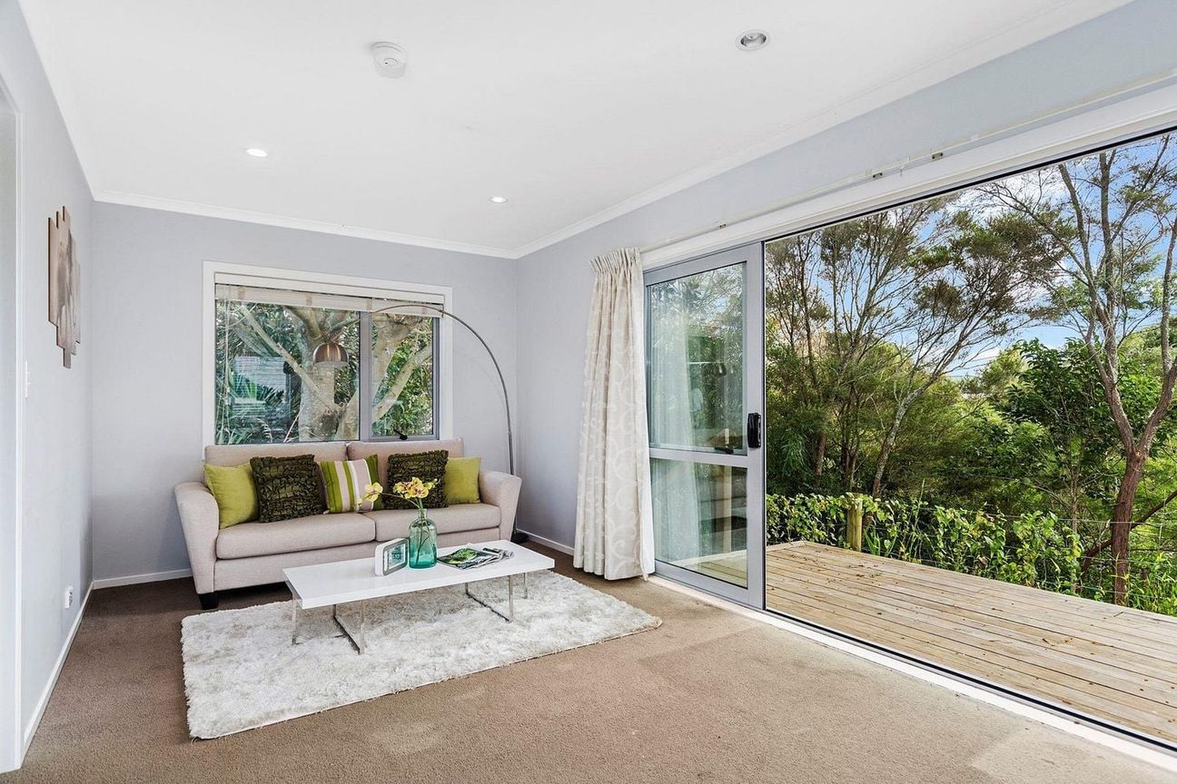 Private 1-Bed Granny Flat with Bush Backdrop - Fler