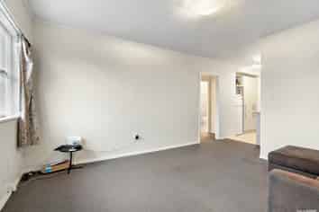 4/57A Mountain View Road, Morningside