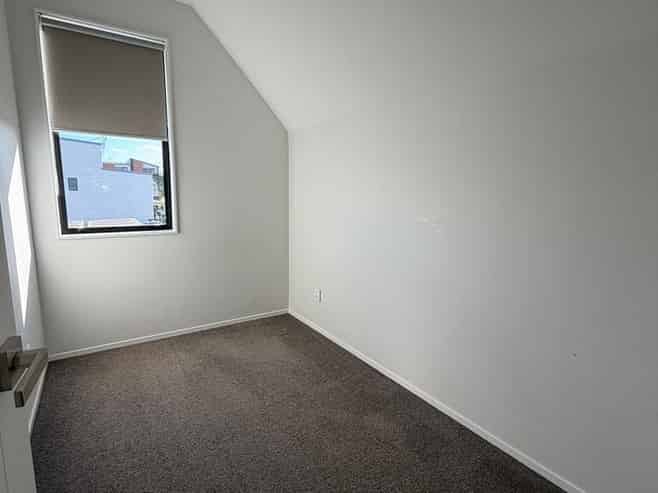 9C Concord Place, Glen Innes