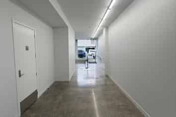 Cool Space. Hot Location. Low Rent.