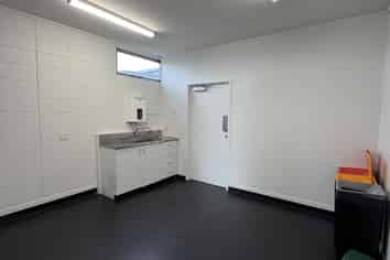 Affordable 168sqm Penrose Office Space