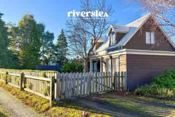 73 Hunter Cr, Wanaka