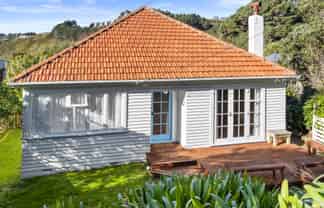 17 Kitchener Terrace, Johnsonville