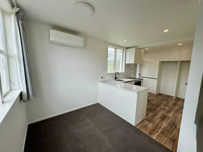 4/11 Kaimata Street, St Heliers