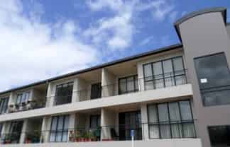 2Q/1 Wadier Place, Henderson