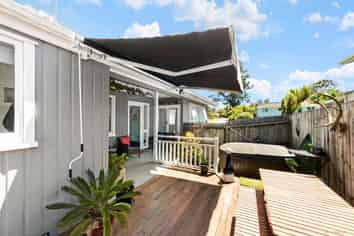 56 Glenbervie Crescent, Massey