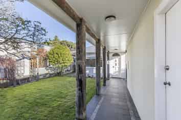 6 Ashleigh Crescent, Miramar