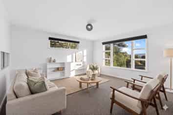 8 Totara Road, Miramar