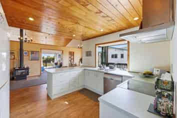 166 Torkar Road, Clarks Beach