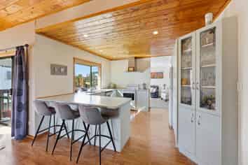166 Torkar Road, Clarks Beach