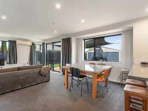3 Stanwood Grove, Darfield