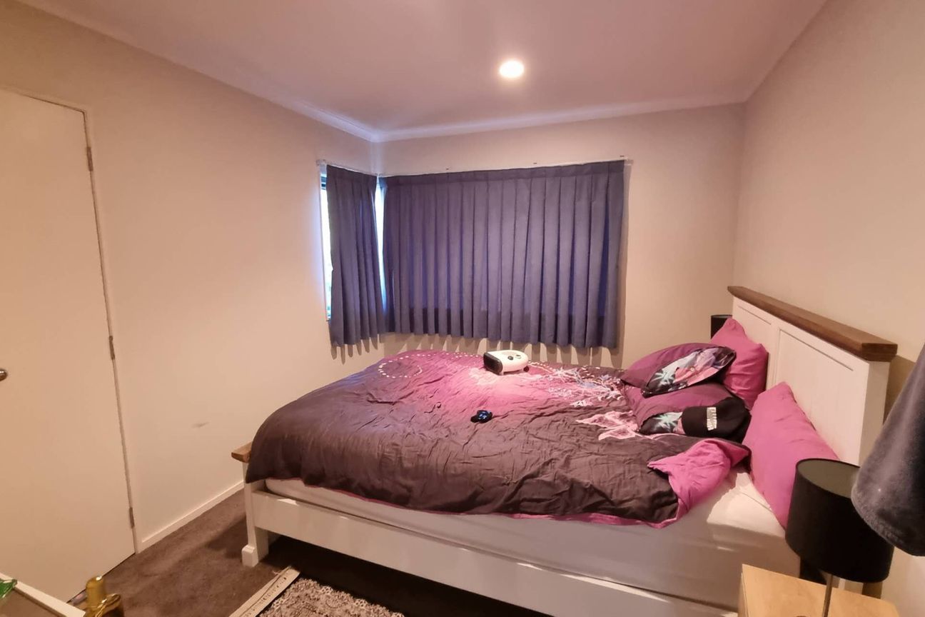 4 bedrooms + 2 bathrooms - Więcej