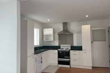 24 Croydon Road, New Lynn