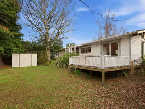 4 Irwin Place, Kinloch