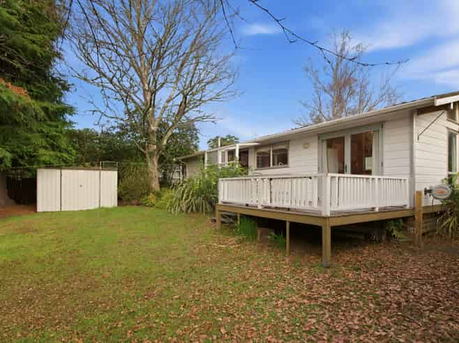 4 Irwin Place, Kinloch